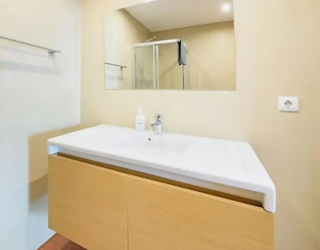 Esmael 2 By Mth Apartmán *