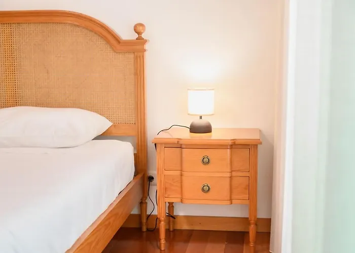 Esmael 2 By Mth アパート