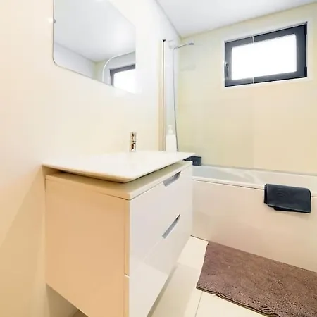 Apartment Esmael 2 By Mth